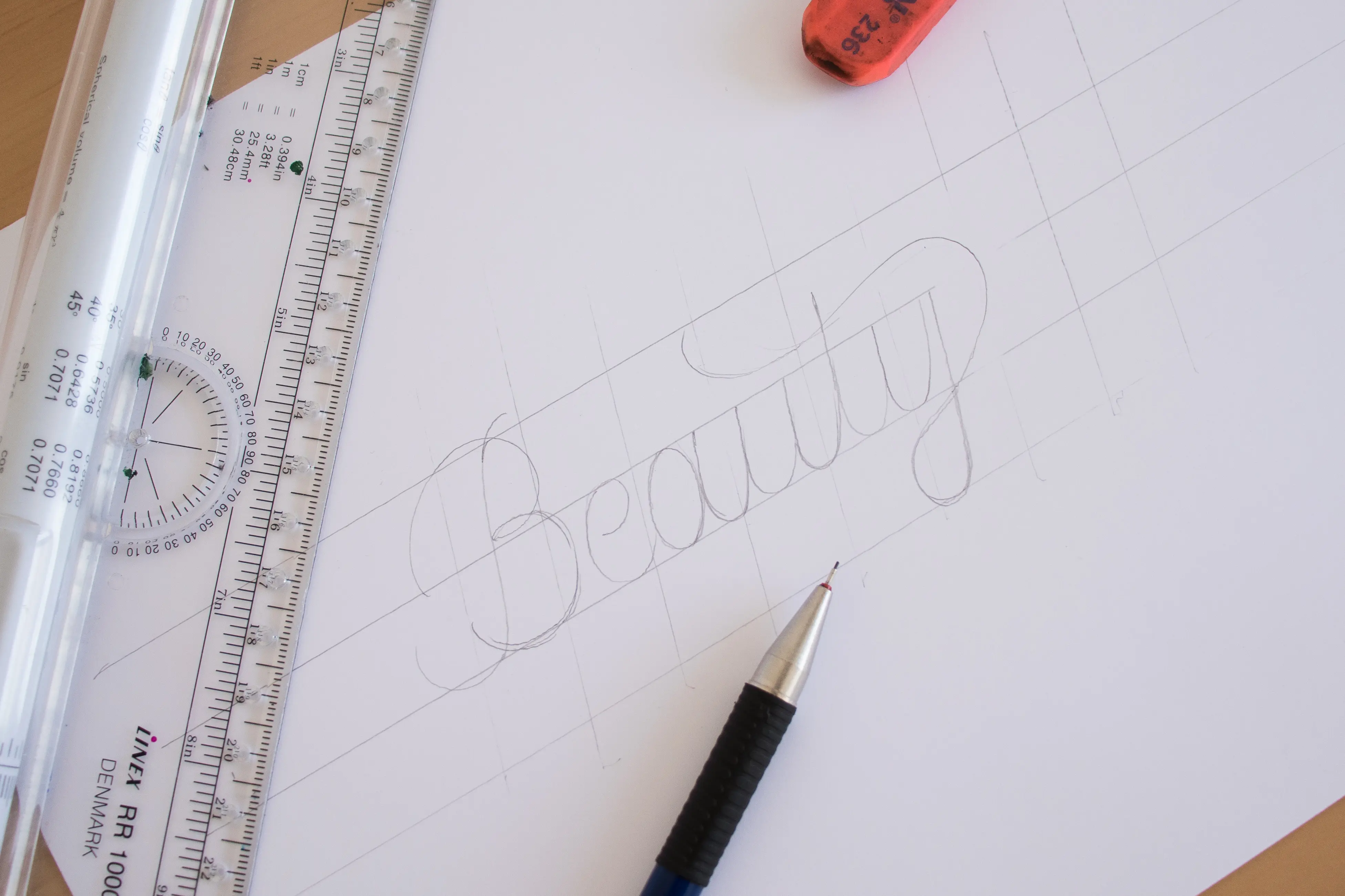 Faux Calligraphy for beginners tutorial - Lettering Daily